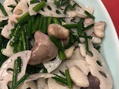菱藕炒韮菜-张一品食府