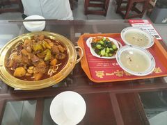 -牛一嘴·兰州牛肉面·大盘鸡(财富中心店)