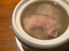 绣丸子菌竹荪排骨汤-肴约·花园式餐厅(湖里店)