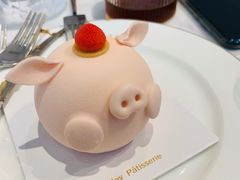 -Fridi Patisserie Cafe