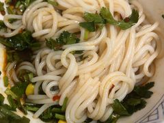 -妈妈故事米线(市府恒隆店)