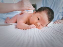 -菁幼月子会所(儿童医院店)