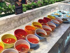 自助调料区-火锅岛潮牌自助餐厅(天津天佑城店)