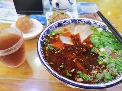 -伊穆祥牛肉面总店·清真