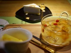 蔓越莓桃胶炖燕窝-炖物24章·顺时轻养茶(杭州大厦店)