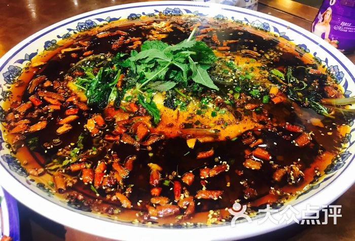 杨记隆府杨府招牌鱼图片 - 第6张