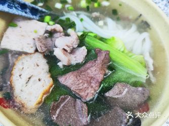 #0元玩转这座城 找一家标有“潮汕”二字的粉店点上一