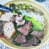 早餐来一碗猪杂汤粉