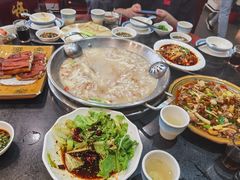 -老来福·非遗酸汤兔(凯旋路店)