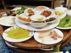 -桥香园云南过桥米线(金马碧鸡店)