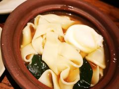-老牌坊云南鱼豆花火锅(爱建店)