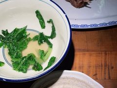 -洞庭土菜小炒馆(易发广场店)