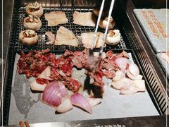 -张牌牌·东北烤肉小吃市集(金楠天街店)