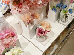 -名创优品(山东青岛华润万象城店)