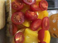 -盒马鲜生(红莲店)