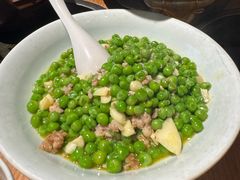 -吃饭皇帝大土家民族菜(荟聚店)