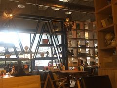 -奇醜的猴子咖啡(财信广场店)