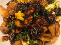 -大铁勺新津菜(东丽阳光新业广场店)