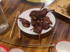 -冶建镜子·老南昌大排档·江西虾王(总店)