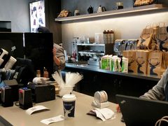-瑞幸咖啡(浙江大学紫金港校区店)