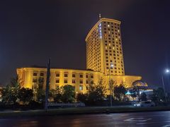 -慈溪白金汉爵大酒店