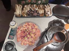 -芸山季·云南野生菌火锅(人民广场来福士店)