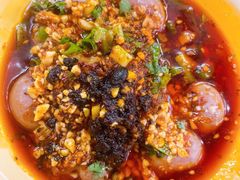 口口脆-拈签一笑黄牛肉辣卤串串