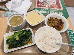 -老乡鸡(上海巴黎春天浦建店)