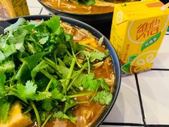 -肥汁米蘭香港米线(长宁来福士店)