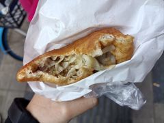 油饼包烧麦-家阳赵师傅油饼包烧麦(粮道街店)