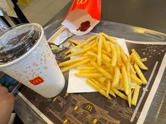 -麦当劳(哈西万达店)