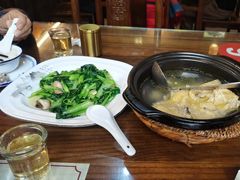 -缘来聚·徽菜名店(黄山宏村店)