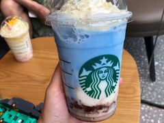 -星巴克臻选(上海合生汇1F店)