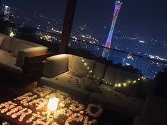-广州柏悦酒店·悦吧·顶楼露天酒吧
