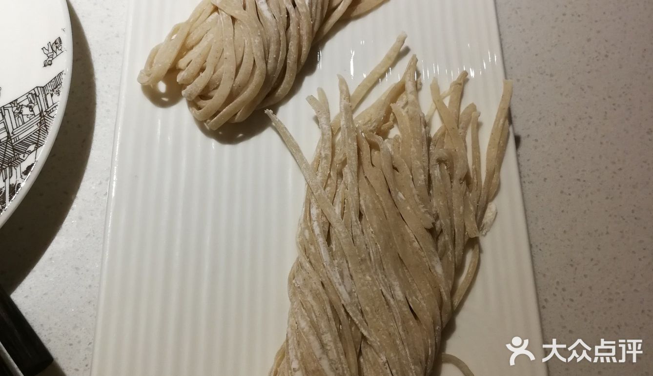 捞半天，被中间筒子（不知道叫什么）压住了