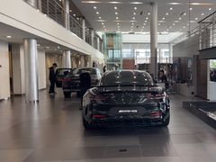 -天津波士信达奔驰4S店(卫津南路店)