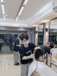 -藤野造型·烫发染发