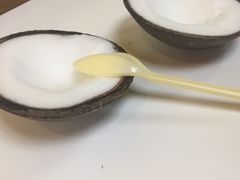 -志龙皇冠吃货椰子铺