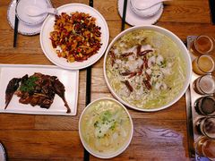 -爱啤精酿·民谣酒馆(滨江店)