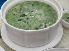 -巨元河鲜酒楼·清远特色菜名店(英德店)