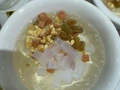-鲁员外地锅鸡地锅鱼(古墩路店)