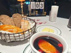 -Wolfgang’s Steakhouse 沃夫冈牛排馆(上海白玉兰广场店)