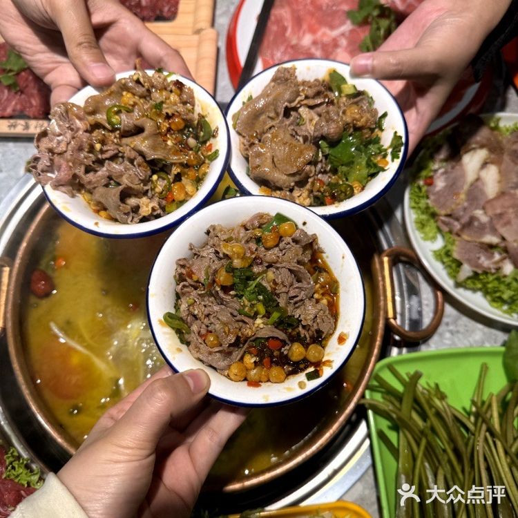 丽江，吃完舍不得走的牦牛火锅