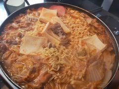 -炙韩料理·部队锅专门店