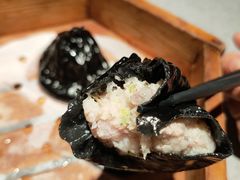 黑金灌汤小笼包-晓粤·惹味粤菜(凯德乐峰广场店)