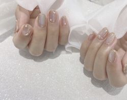 -爱美睫美甲会馆