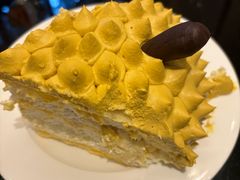 -广州万富希尔顿酒店·感趣自助餐厅·金秋蟹宴生蚝海鲜刺身