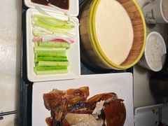 -吴越荣记苏州菜·松鼠桂鱼100%活鱼现做(月光码头店)
