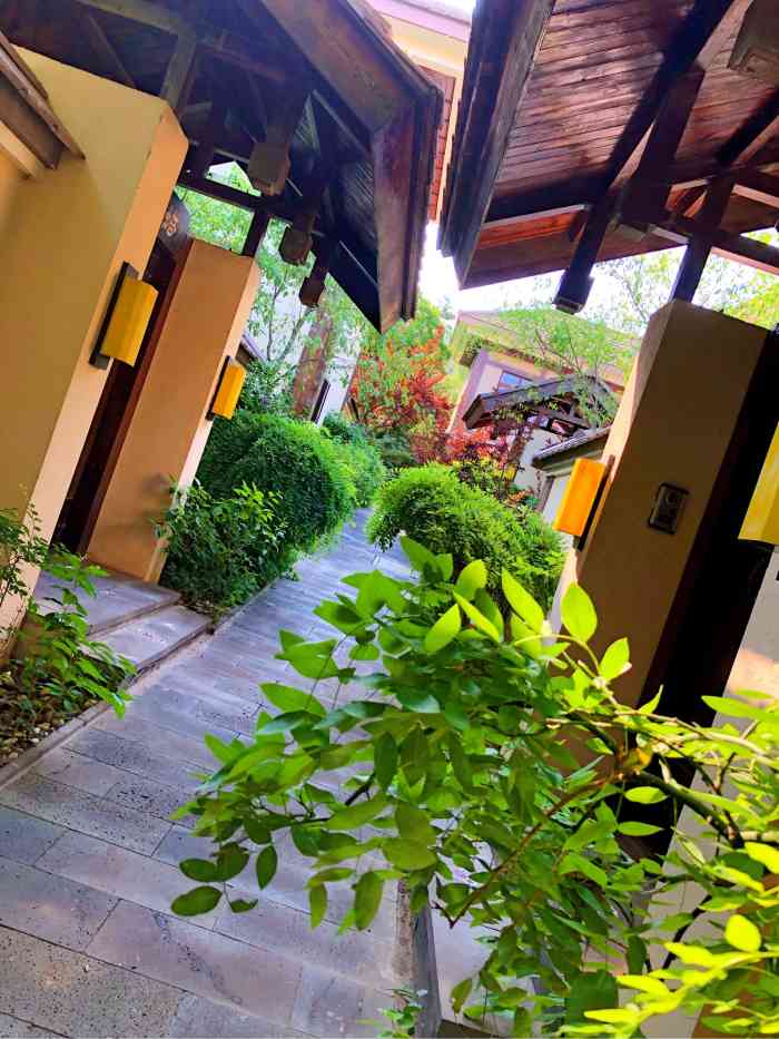 金石滩唐风温泉-"位于大连金石滩国家5a级旅游度假区南部,.