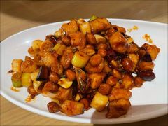 -渝信川菜 · 川味家常菜(财富购物中心店)